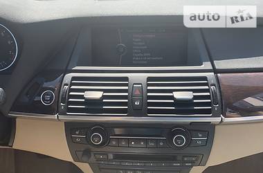 Позашляховик / Кросовер BMW X5 2011 в 