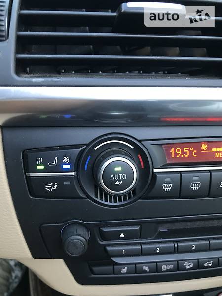 Позашляховик / Кросовер BMW X5 2010 в Запоріжжі