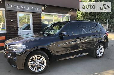 Позашляховик / Кросовер BMW X5 2016 в 
