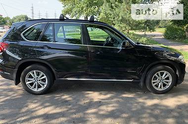 Позашляховик / Кросовер BMW X5 2017 в 