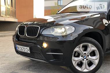 Позашляховик / Кросовер BMW X5 2010 в Івано-Франківську