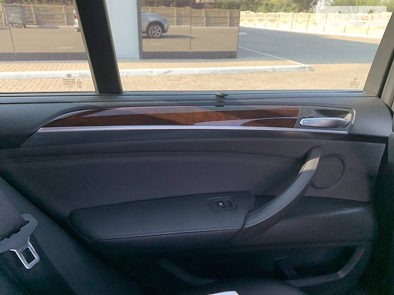 Позашляховик / Кросовер BMW X5 2010 в Запоріжжі фото 32 Позашляховик / Кросовер BMW X5 2010 в Запоріжжі