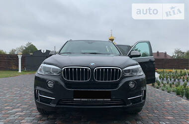 Внедорожник / Кроссовер BMW X5 2014 в Луцке