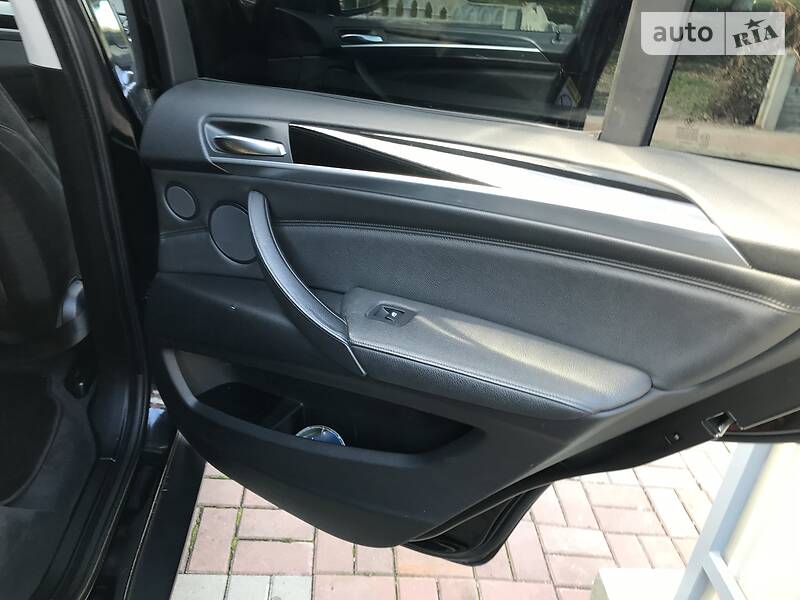 Внедорожник / Кроссовер BMW X5 2008 в Черновцах