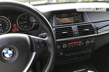 Позашляховик / Кросовер BMW X5 2008 в 