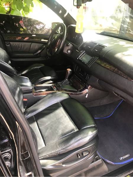 Позашляховик / Кросовер BMW X5 2000 в Харкові