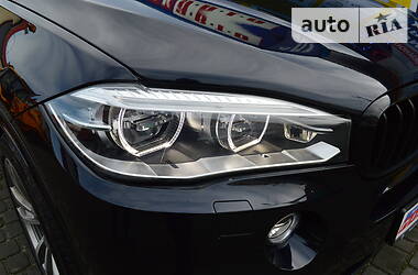 Позашляховик / Кросовер BMW X5 2014 в 