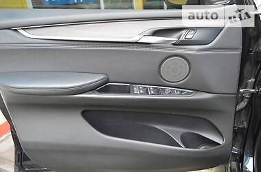 Позашляховик / Кросовер BMW X5 2014 в 