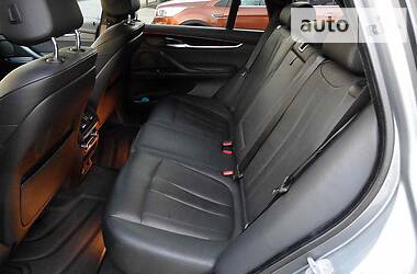 Позашляховик / Кросовер BMW X5 2014 в 