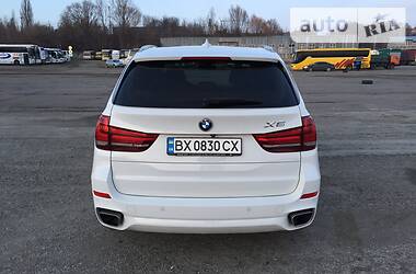 Внедорожник / Кроссовер BMW X5 2013 в Хмельницком