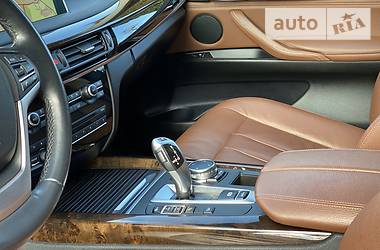 Позашляховик / Кросовер BMW X5 2015 в 