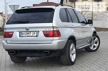 Позашляховик / Кросовер BMW X5 2002 в 