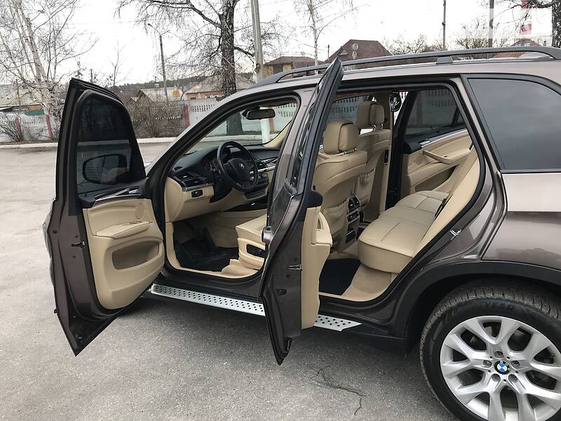 Позашляховик / Кросовер BMW X5 2011 в Харкові фото 32 Позашляховик / Кросовер BMW X5 2011 в Харкові