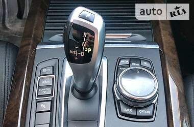 Позашляховик / Кросовер BMW X5 2013 в 