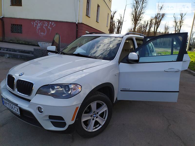 Позашляховик / Кросовер BMW X5 2013 в Житомирі фото 43 Позашляховик / Кросовер BMW X5 2013 в Житомирі