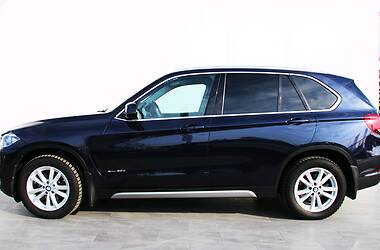 Позашляховик / Кросовер BMW X5 2016 в 