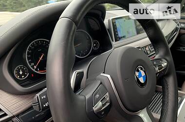 Позашляховик / Кросовер BMW X5 2017 в 