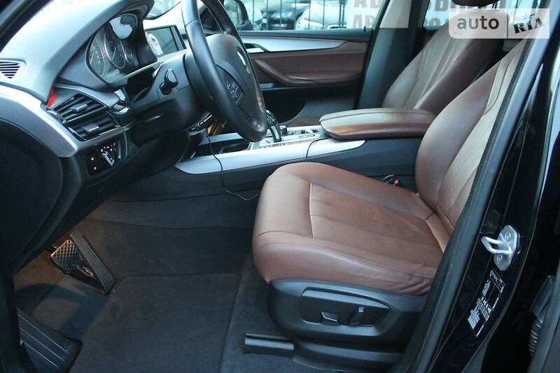 Позашляховик / Кросовер BMW X5 2016 в Миколаєві