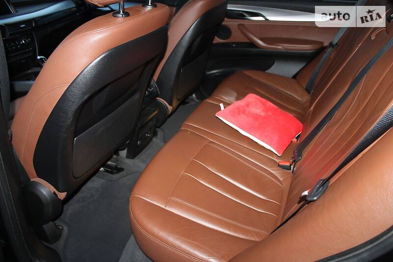 Позашляховик / Кросовер BMW X5 2016 в Миколаєві