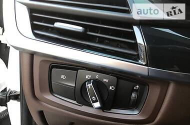 Позашляховик / Кросовер BMW X5 2017 в 