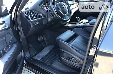 Позашляховик / Кросовер BMW X5 2011 в 