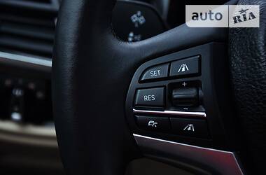 Позашляховик / Кросовер BMW X5 2017 в 