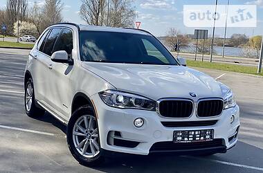 Позашляховик / Кросовер BMW X5 2015 в 