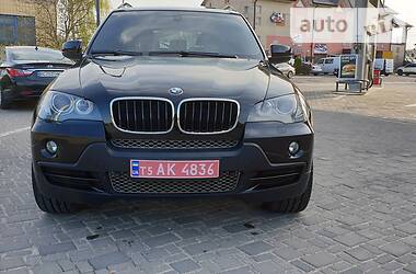 Позашляховик / Кросовер BMW X5 2008 в Дубні