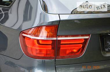 Позашляховик / Кросовер BMW X5 2011 в 