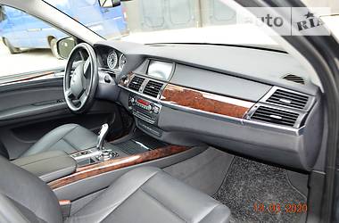 Позашляховик / Кросовер BMW X5 2011 в 