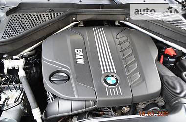 Позашляховик / Кросовер BMW X5 2011 в 