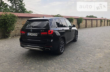 Позашляховик / Кросовер BMW X5 2018 в Чернівцях