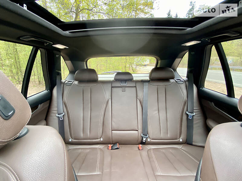 Позашляховик / Кросовер BMW X5 2014 в Києві