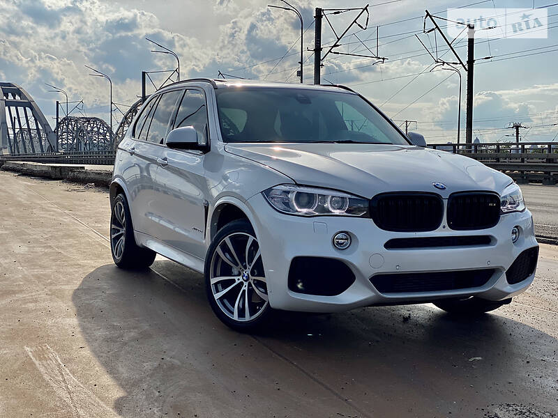 Позашляховик / Кросовер BMW X5 2015 в Києві