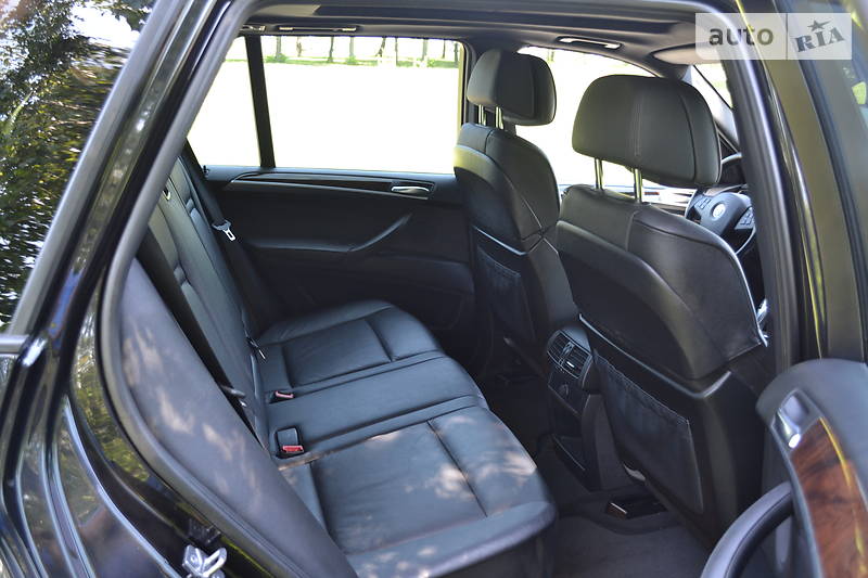 Позашляховик / Кросовер BMW X5 2010 в Києві
