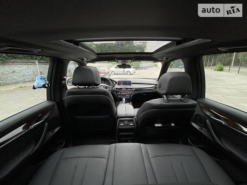 Позашляховик / Кросовер BMW X5 2016 в Києві