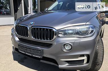 Позашляховик / Кросовер BMW X5 2015 в Тернополі