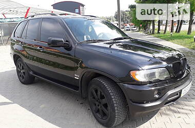 Внедорожник / Кроссовер BMW X5 2003 в Черновцах