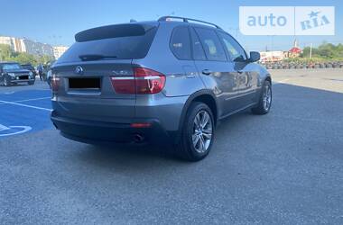 Универсал BMW X5 2009 в Черновцах