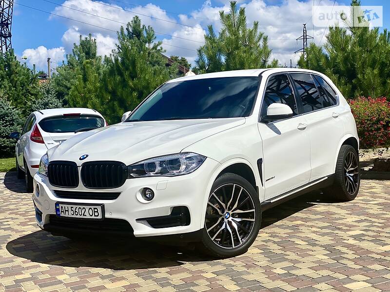 Внедорожник / Кроссовер BMW X5 2018 в Днепре