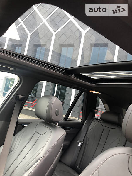 Позашляховик / Кросовер BMW X5 2018 в Чернівцях