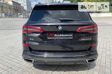 Позашляховик / Кросовер BMW X5 2019 в 