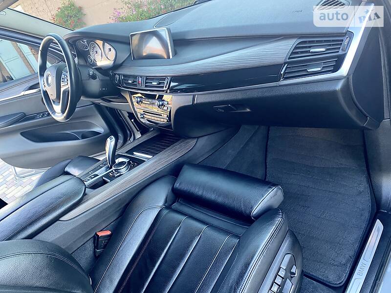 Позашляховик / Кросовер BMW X5 2016 в Дніпрі