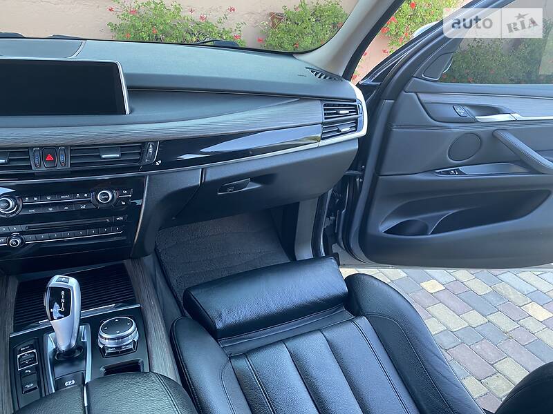 Позашляховик / Кросовер BMW X5 2016 в Дніпрі