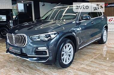 Позашляховик / Кросовер BMW X5 2019 в 