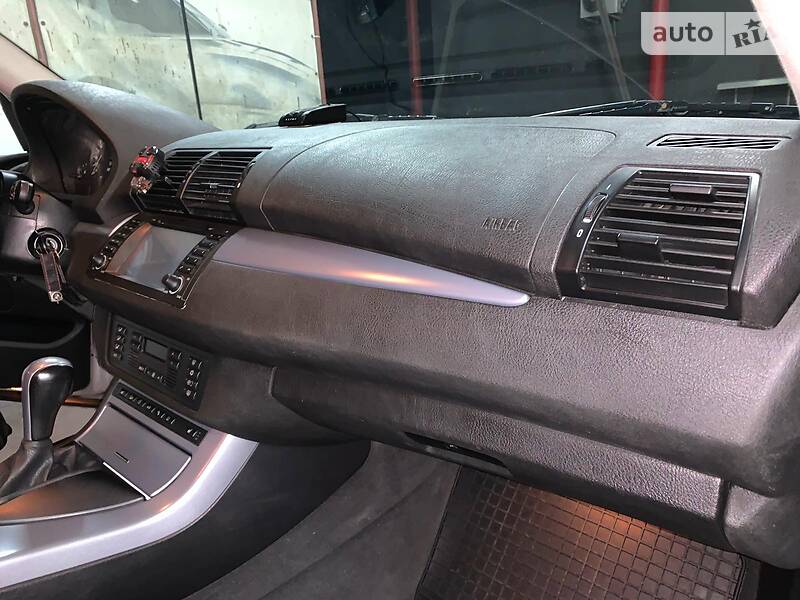 Позашляховик / Кросовер BMW X5 2006 в Чернівцях