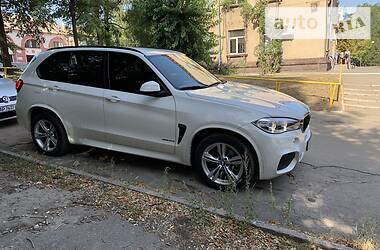 Внедорожник / Кроссовер BMW X5 2017 в Запорожье