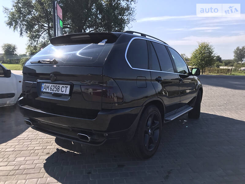 Позашляховик / Кросовер BMW X5 2002 в Львові