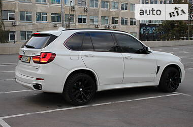 Внедорожник / Кроссовер BMW X5 2014 в Киеве