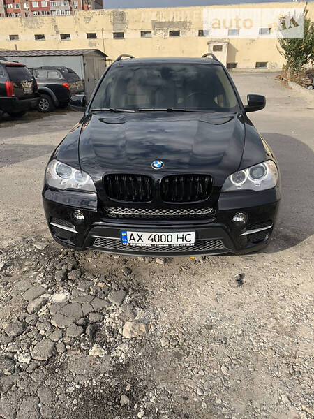 Внедорожник / Кроссовер BMW X5 2012 в Харькове